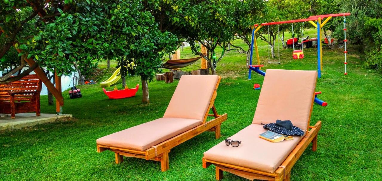 The Elysian At Nicopolis Jacuzzi Apartment Nikopolis Ngoại thất bức ảnh