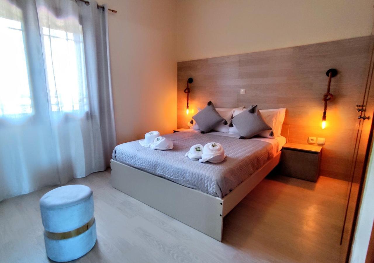 The Elysian At Nicopolis Jacuzzi Apartment Nikopolis Ngoại thất bức ảnh